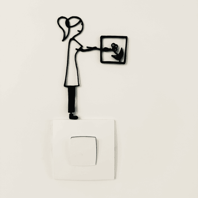 Figurine "La peintre"